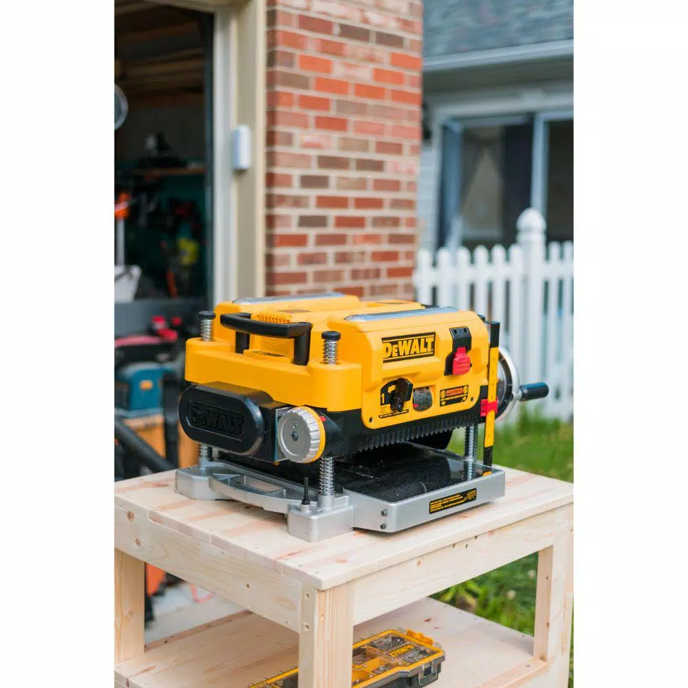 Discount ✨ DEWALT 15 Amp Corded 13 In. Planer 😉 10 Discount ✨ DEWALT 15 Amp Corded 13 In. Planer 😉 - Image 8