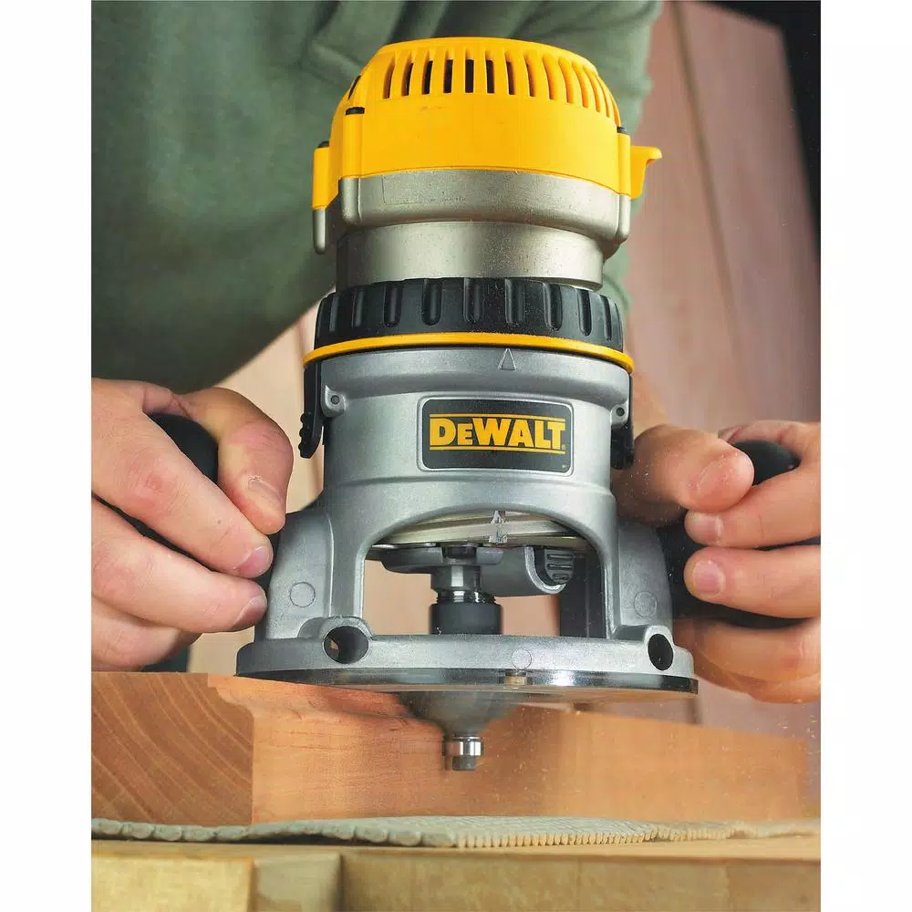 Best reviews of 😉 DEWALT 12 Amp Corded 2-1/4 Horsepower Fixed And Plunge Base Router Kit 😀 10 Best reviews of 😉 DEWALT 12 Amp Corded 2-1/4 Horsepower Fixed And Plunge Base Router Kit 😀 - Image 8